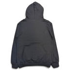 JAKE & IPI musta huppari, pelkistetty selkäpuoli, sopii rentoon streetwear-tyyliin.