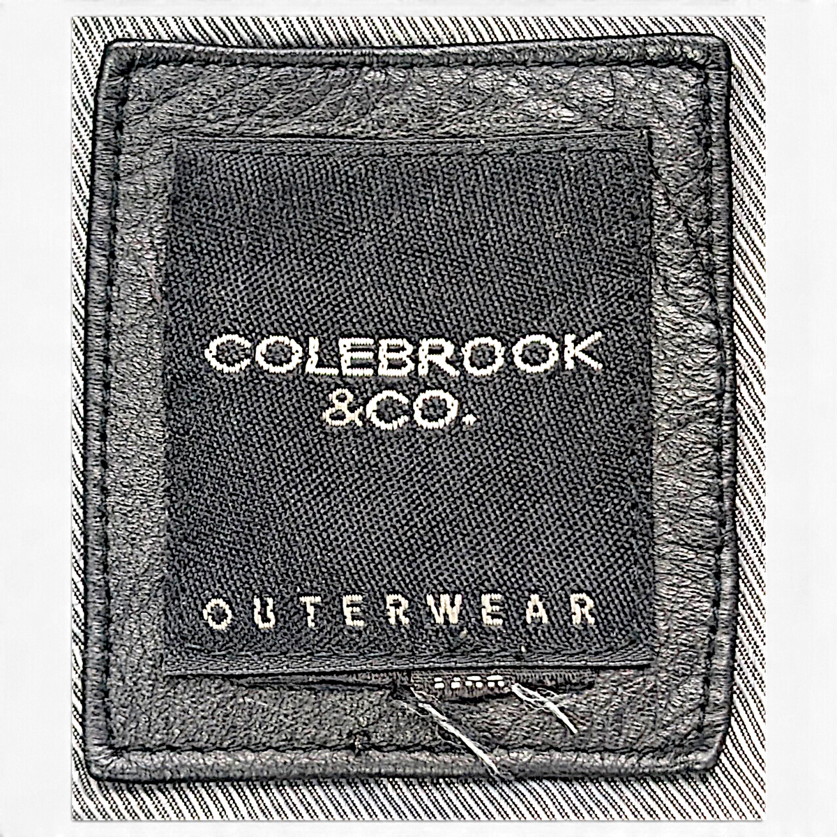 Colebrook & Co. Black Genuine Leather Double-Breasted Car Coat – Size Unmarked – detail view 6.