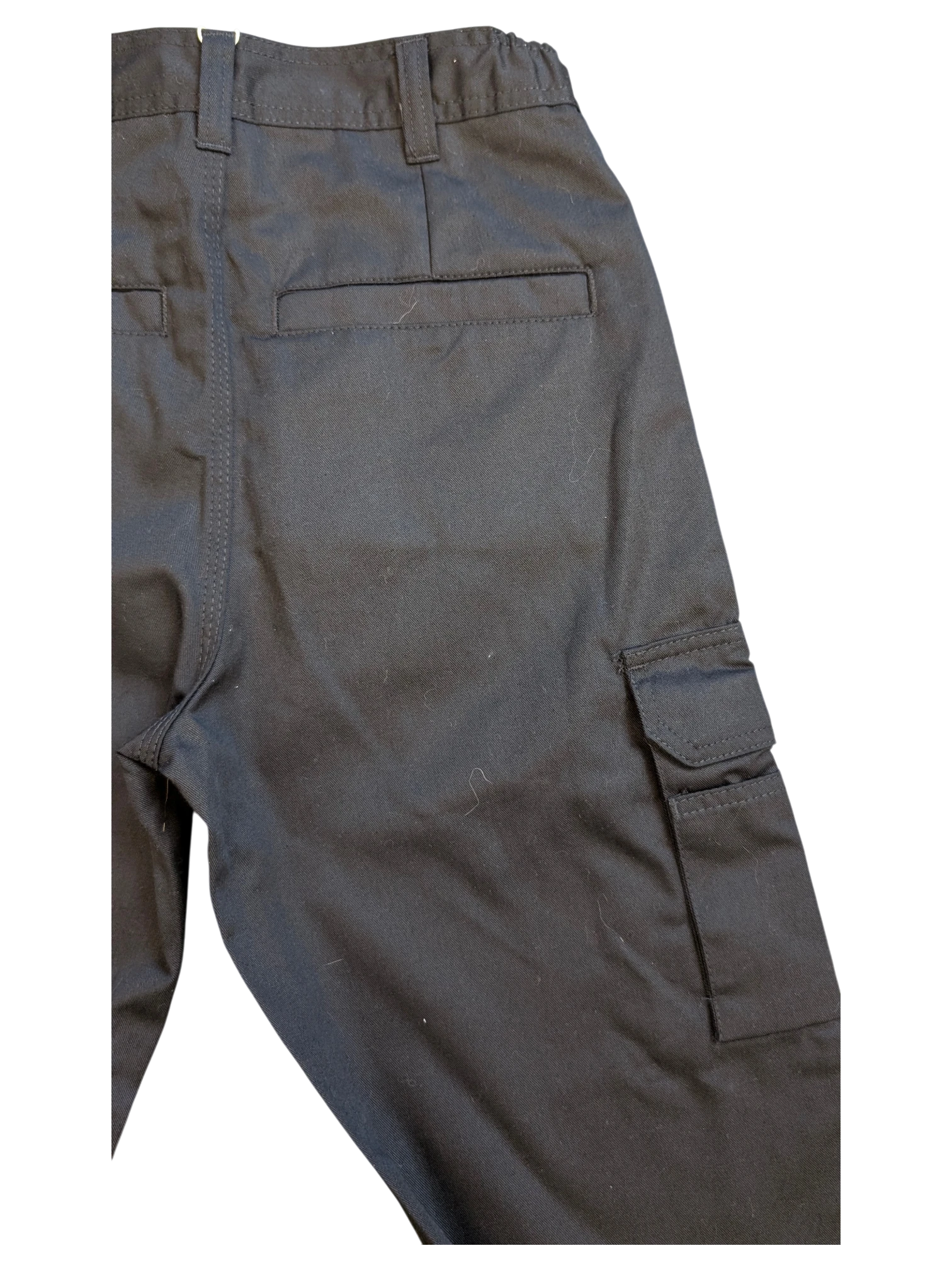 JAKE & IPI black cargo pants with multiple pockets and belt loops.