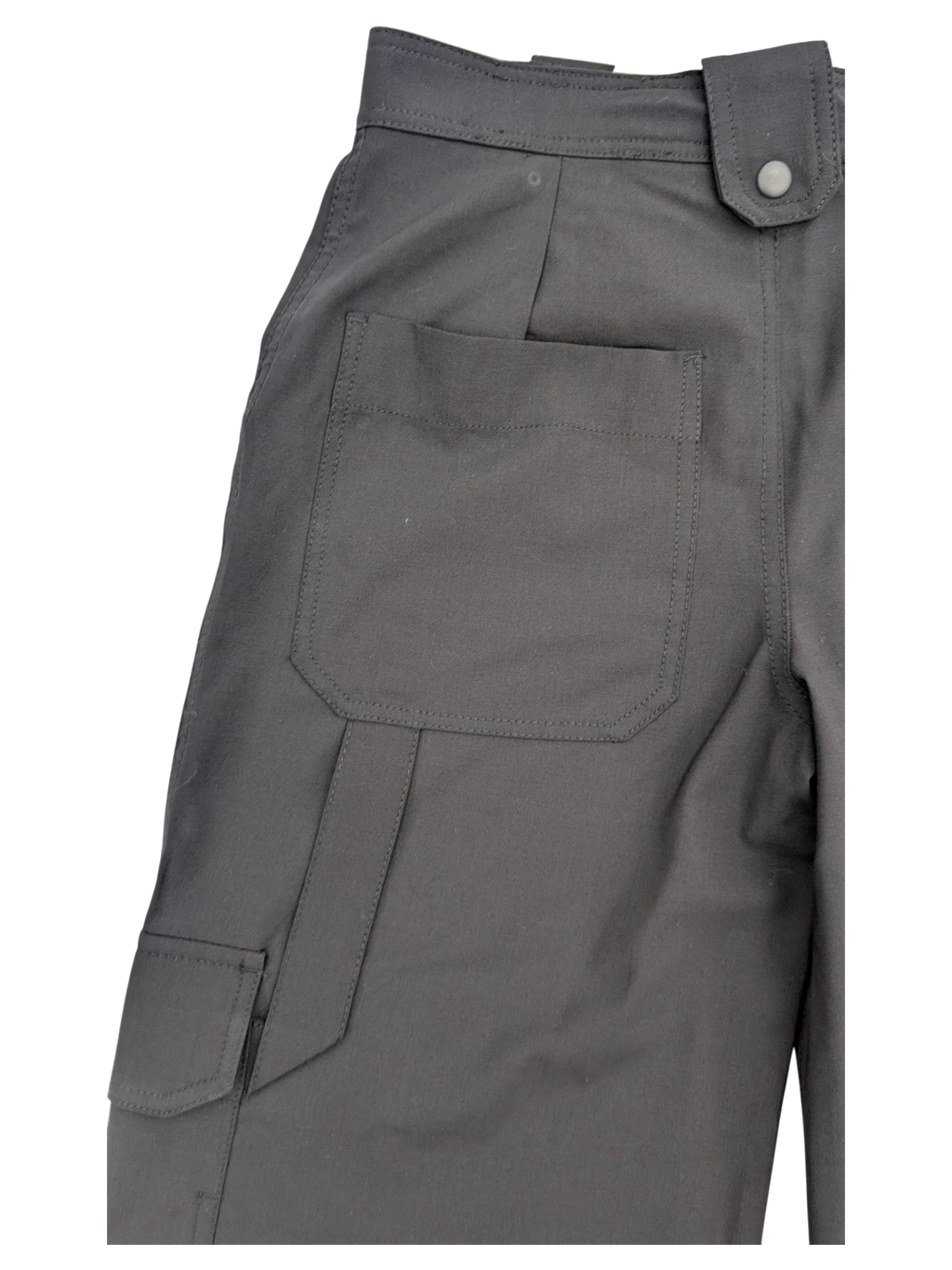 JAKE & IPI black cargo pants with multiple pockets and button closure.