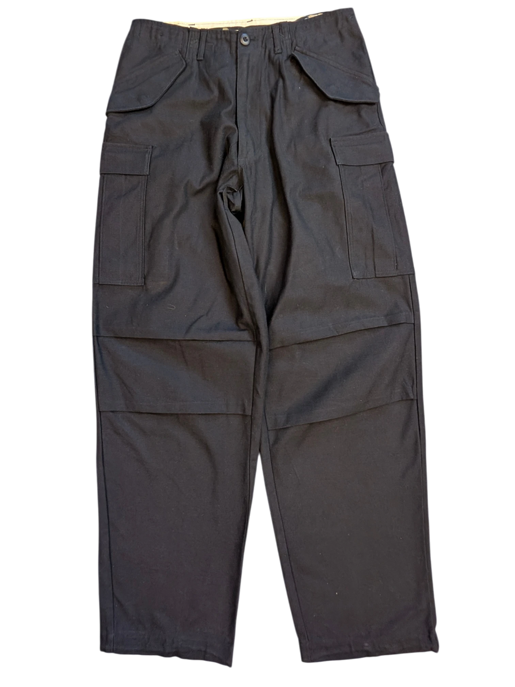 JAKE & IPI black cotton cargo pants with multiple pockets and reinforced knees.