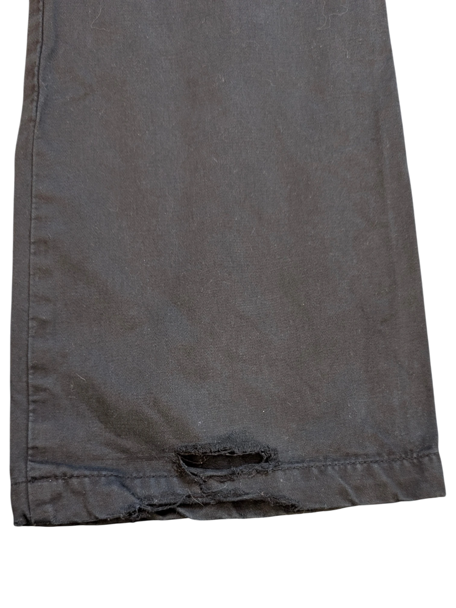 JAKE & IPI black cargo pants with distressed hem detail. Size IT 27.
