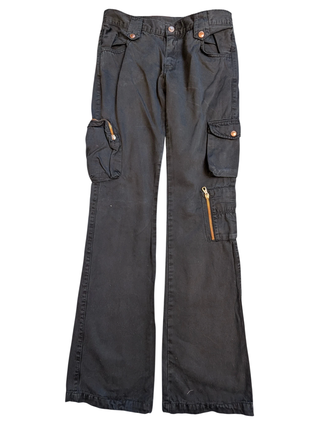 JAKE & IPI black cargo pants with multiple zip pockets and copper button details. Flared leg.