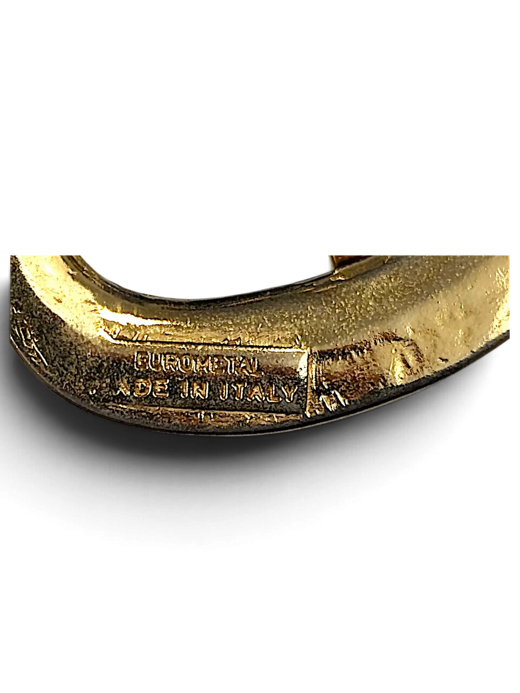 JAKE & IPI black leather belt featuring a gold-tone metal buckle with Made in Italy engraving.