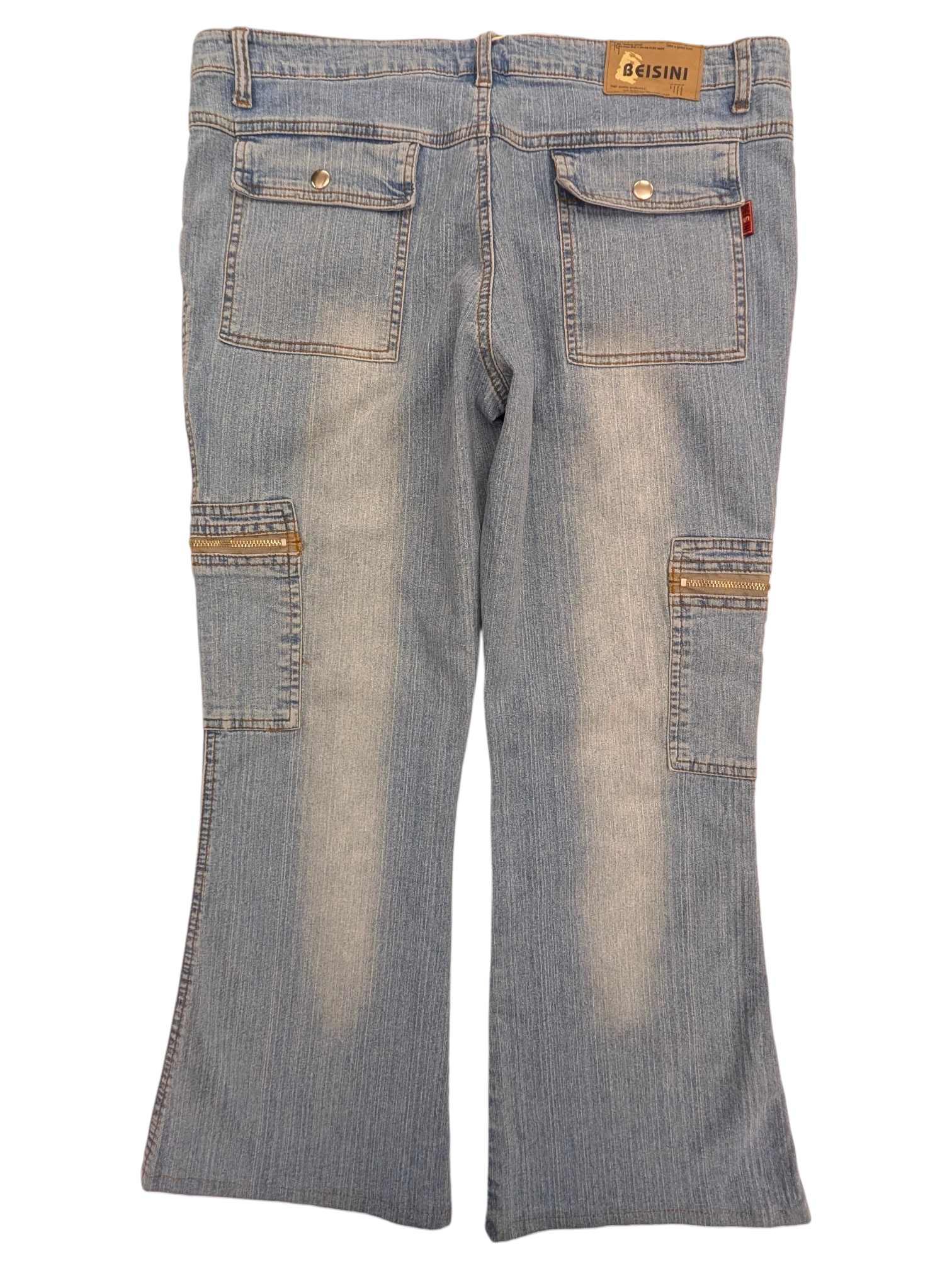 JAKE & IPI light wash denim cargo jeans size 31 with zip pockets and back flap pockets.