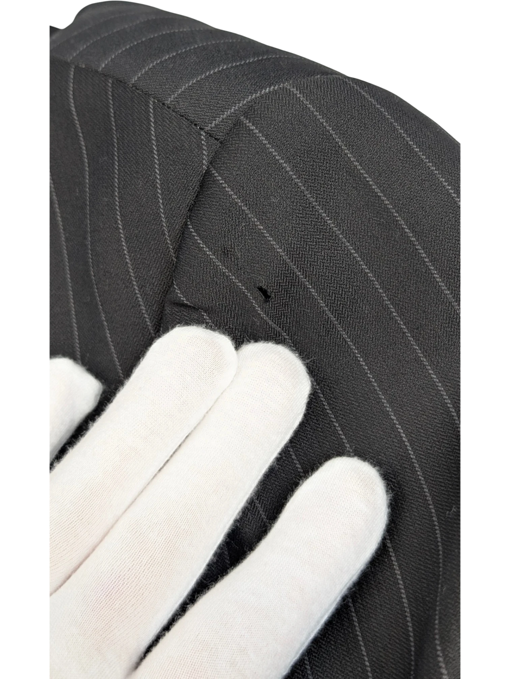 JAKE & IPI charcoal grey wool pinstripe blazer with a small hole on the sleeve. EU 52.