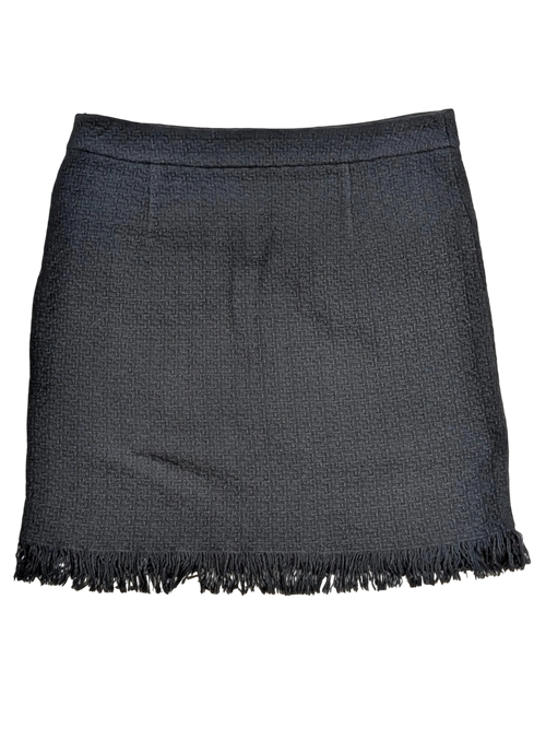 JAKE & IPI dark grey tweed mini skirt with fringe hem. Textured fabric, mid-rise waist, 2019 collection.