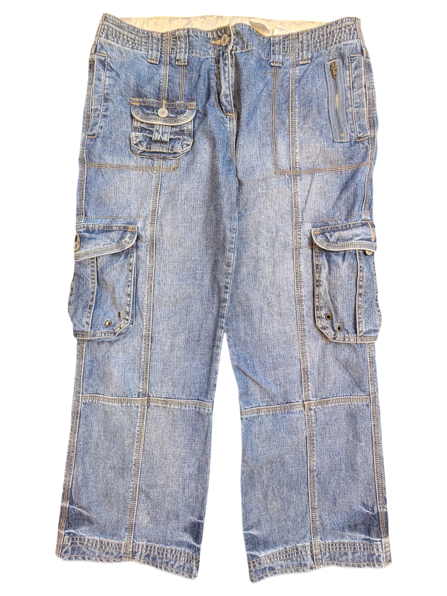 JAKE & IPI light wash denim cargo pants with multiple pockets and zip details, size 34.