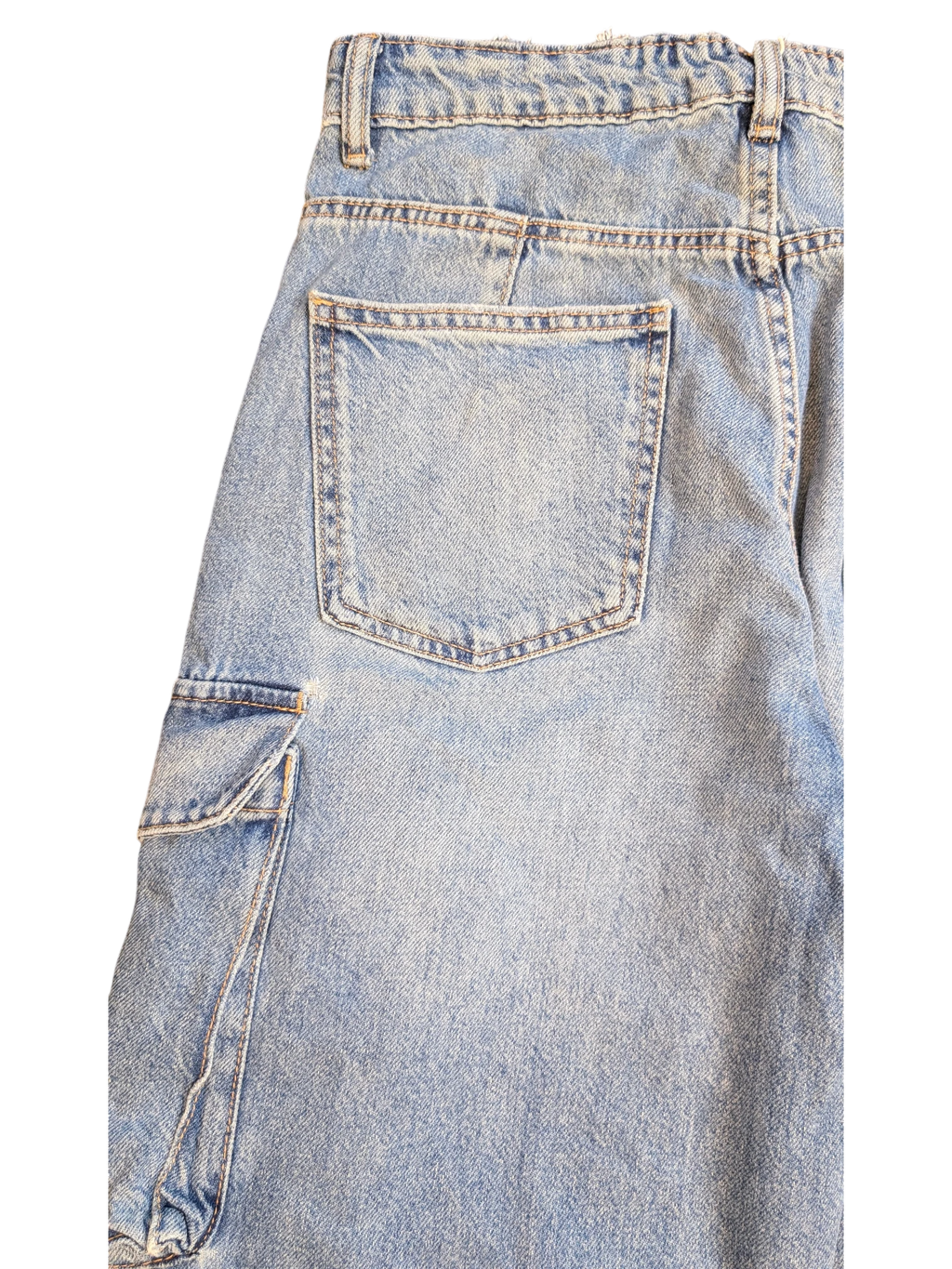 JAKE & IPI light wash denim cargo pants with multiple pockets and contrast stitching.