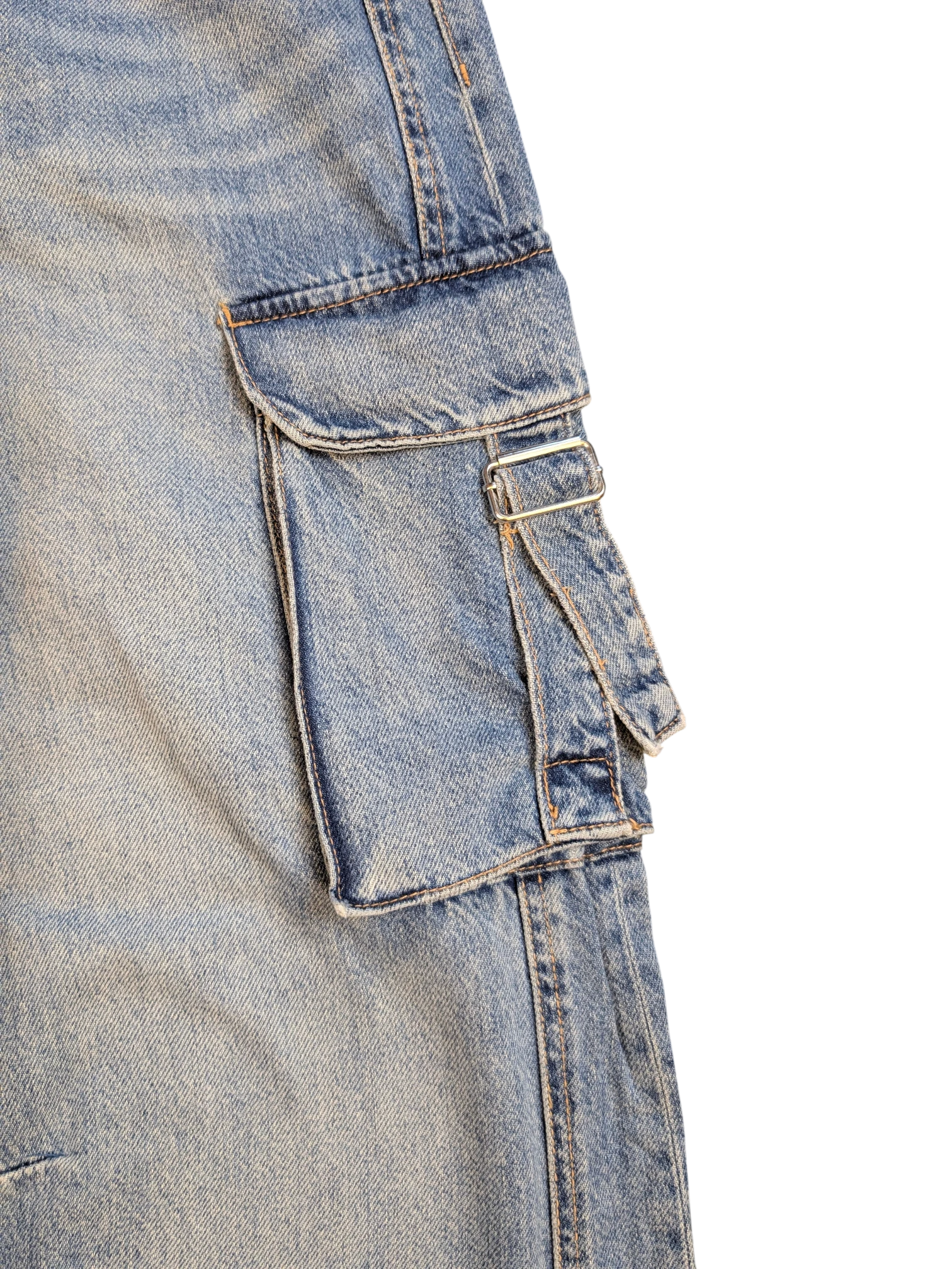 JAKE & IPI light wash denim cargo pants with buckle detail on pocket.