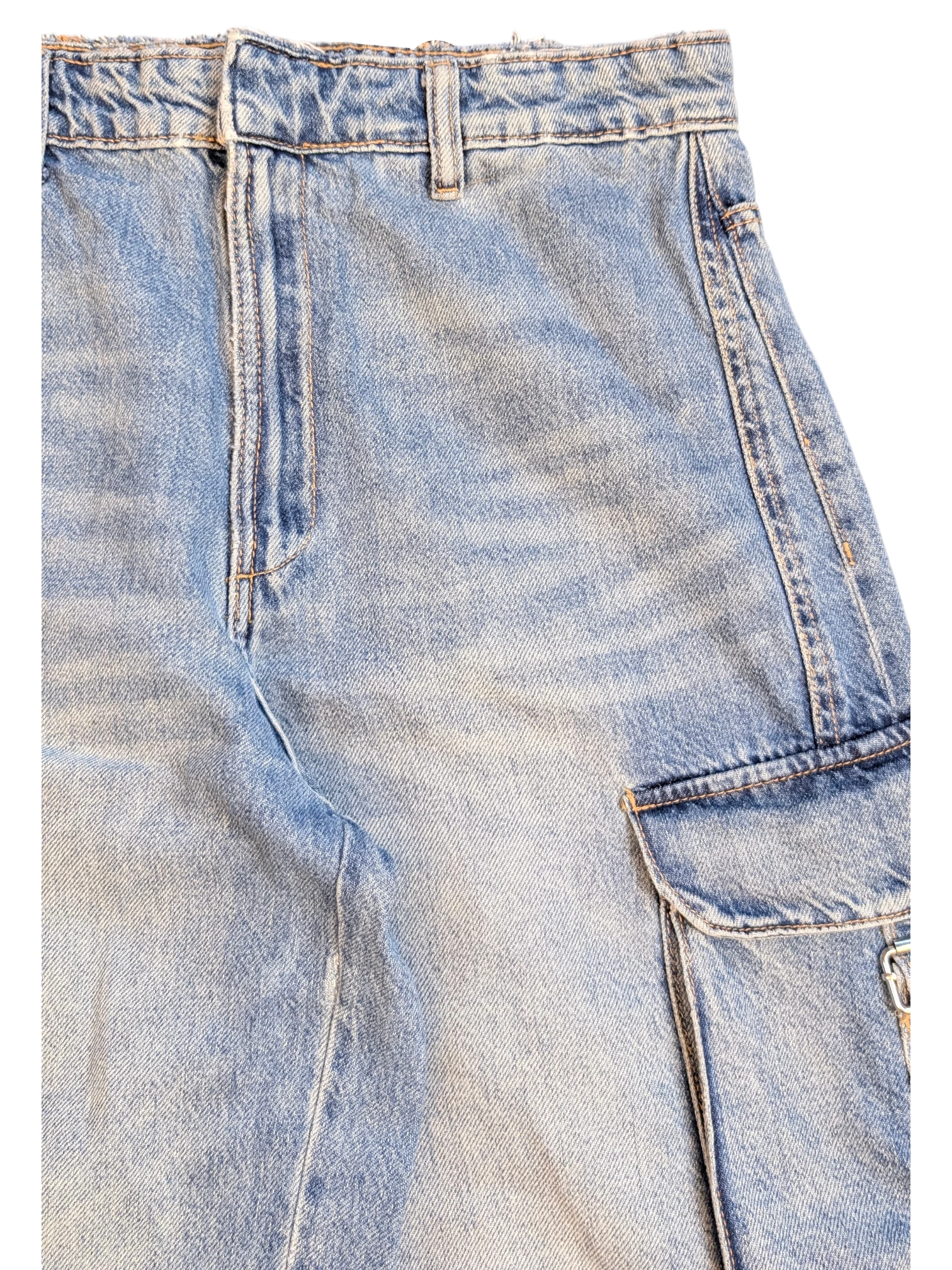 JAKE & IPI light wash denim cargo pants with distressed details and utility pockets.