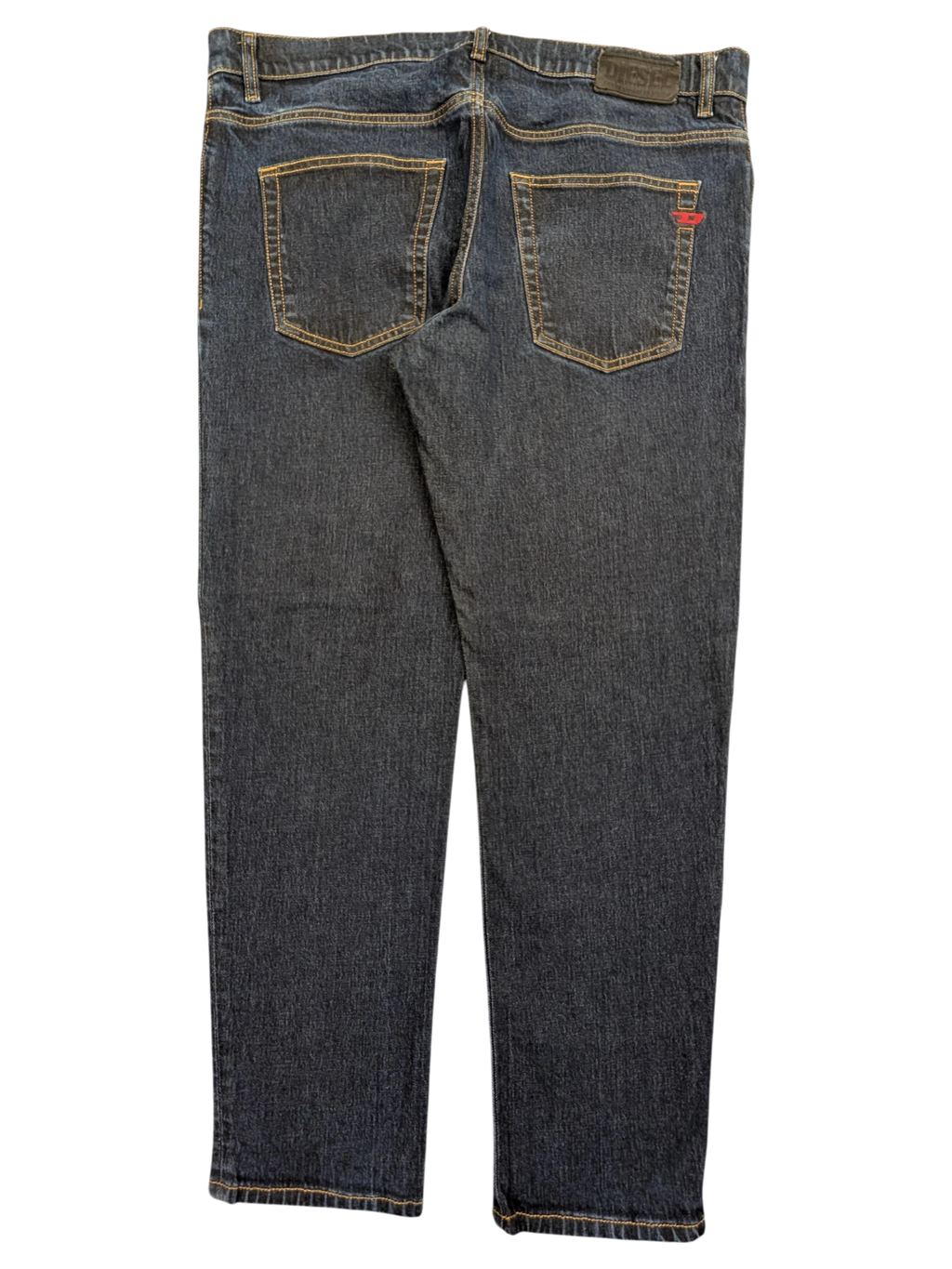 JAKE & IPI Diesel D-Fining dark wash denim jeans with red logo detail on back pocket. W38 L32.