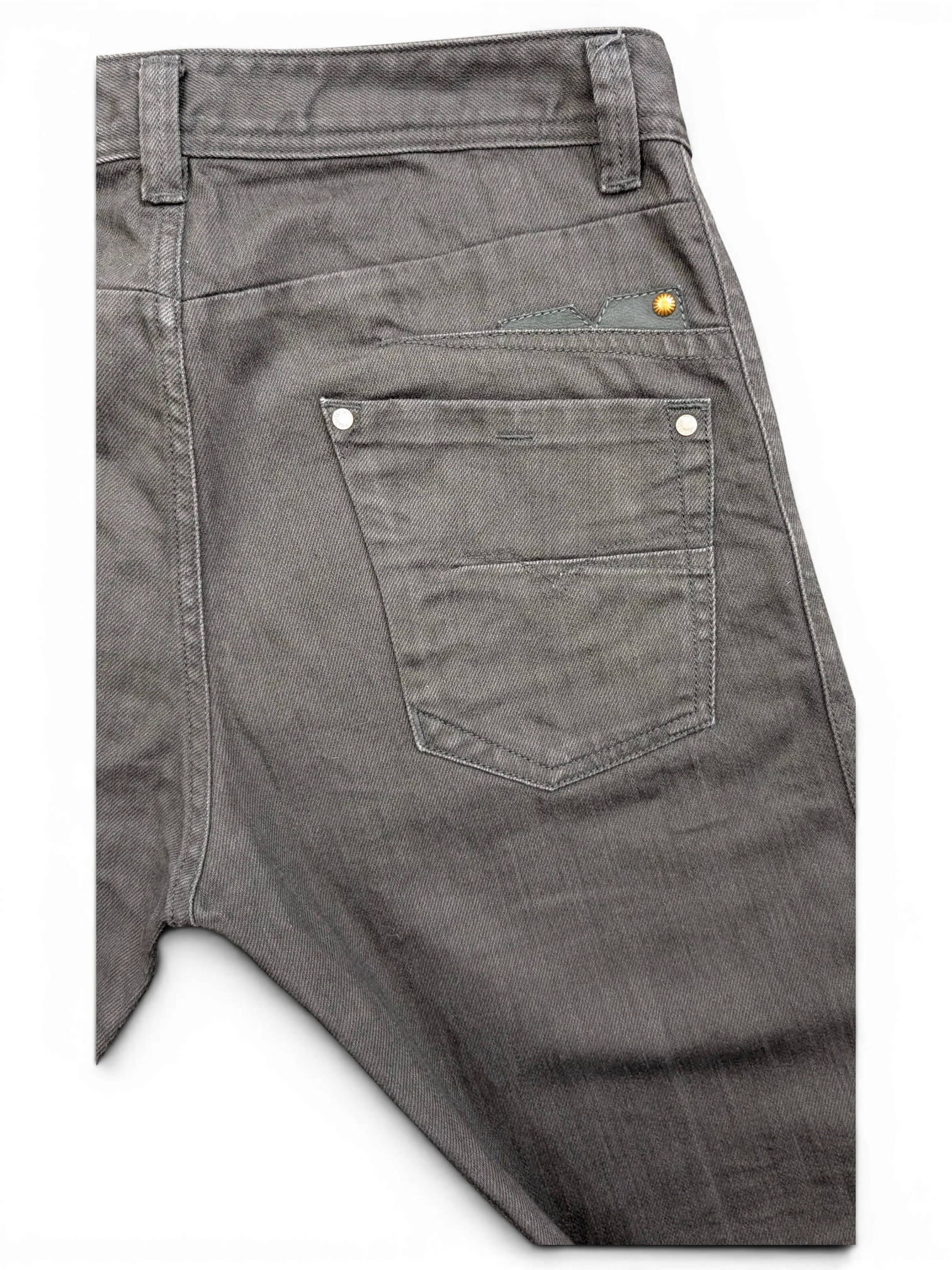 JAKE & IPI Diesel Darron grey wash denim jeans with signature pocket detail and metal rivets. W32 L32.