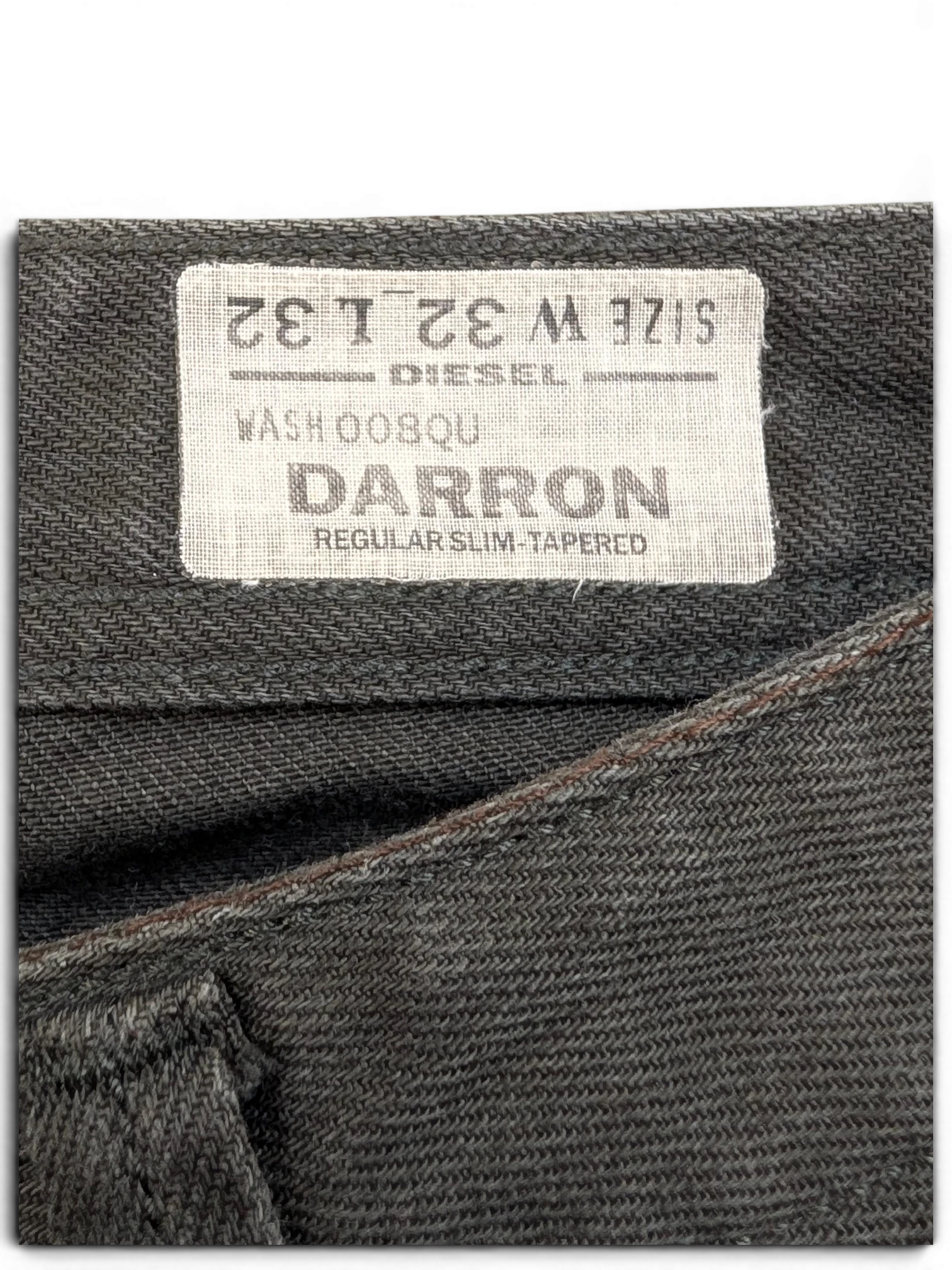 JAKE & IPI Diesel Darron regular slim-tapered jeans in dark wash, size W32 L32.