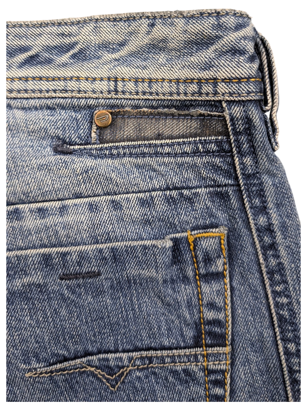 JAKE & IPI Diesel Dughan blue denim jeans W29 L32 with distressed pocket detail and contrast stitching.