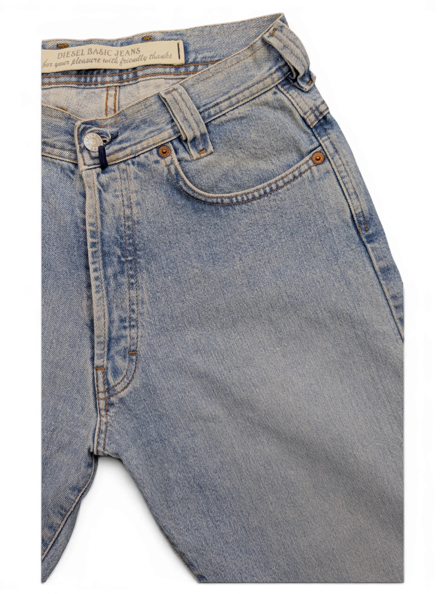 JAKE & IPI Diesel Modern Basic light wash denim jeans, W28 L31, with classic five-pocket styling and branded tag.