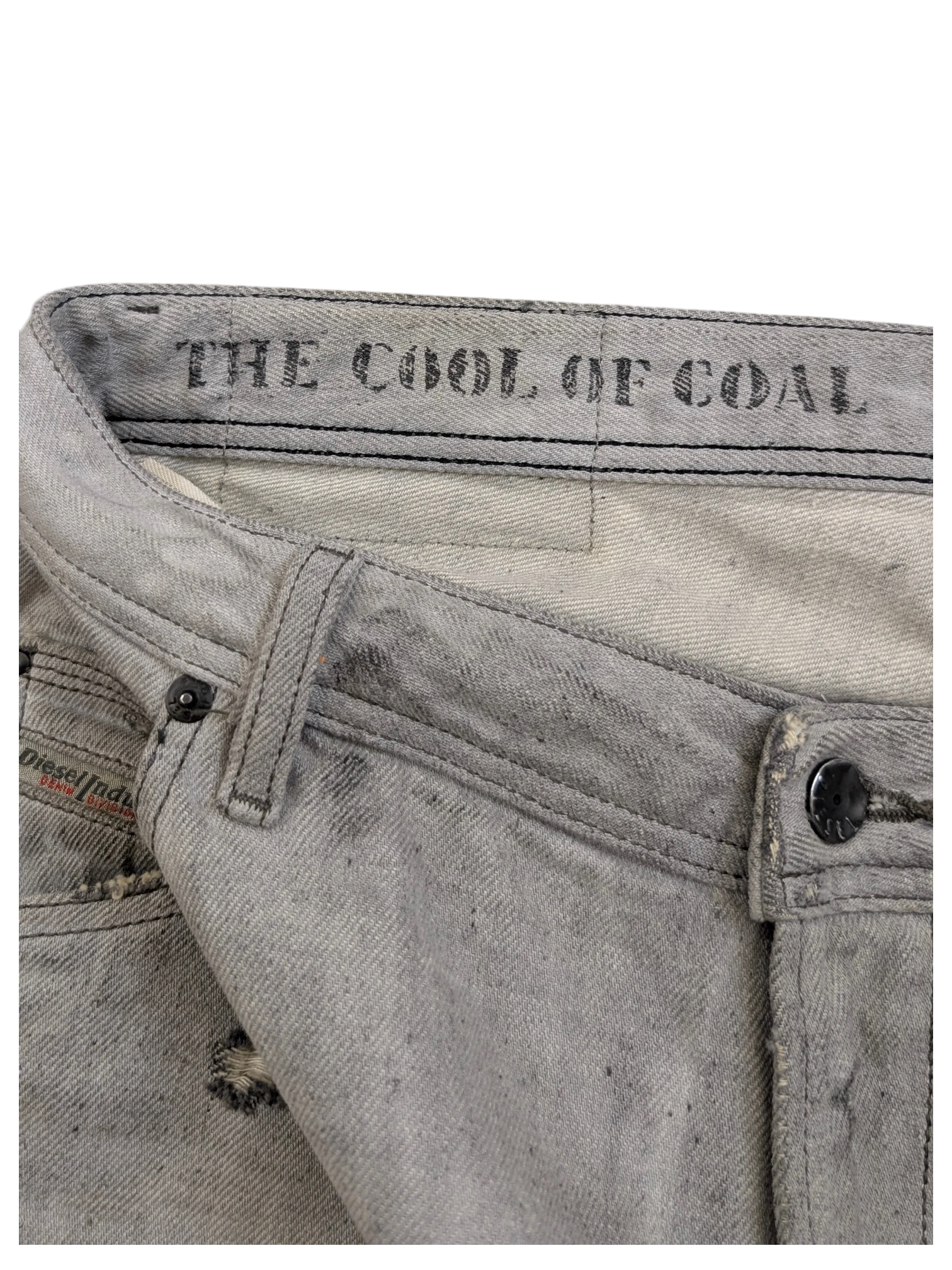 JAKE & IPI Diesel Krooley W34 L34 grey distressed denim jeans with "THE COOL OF COAL" print on waistband.