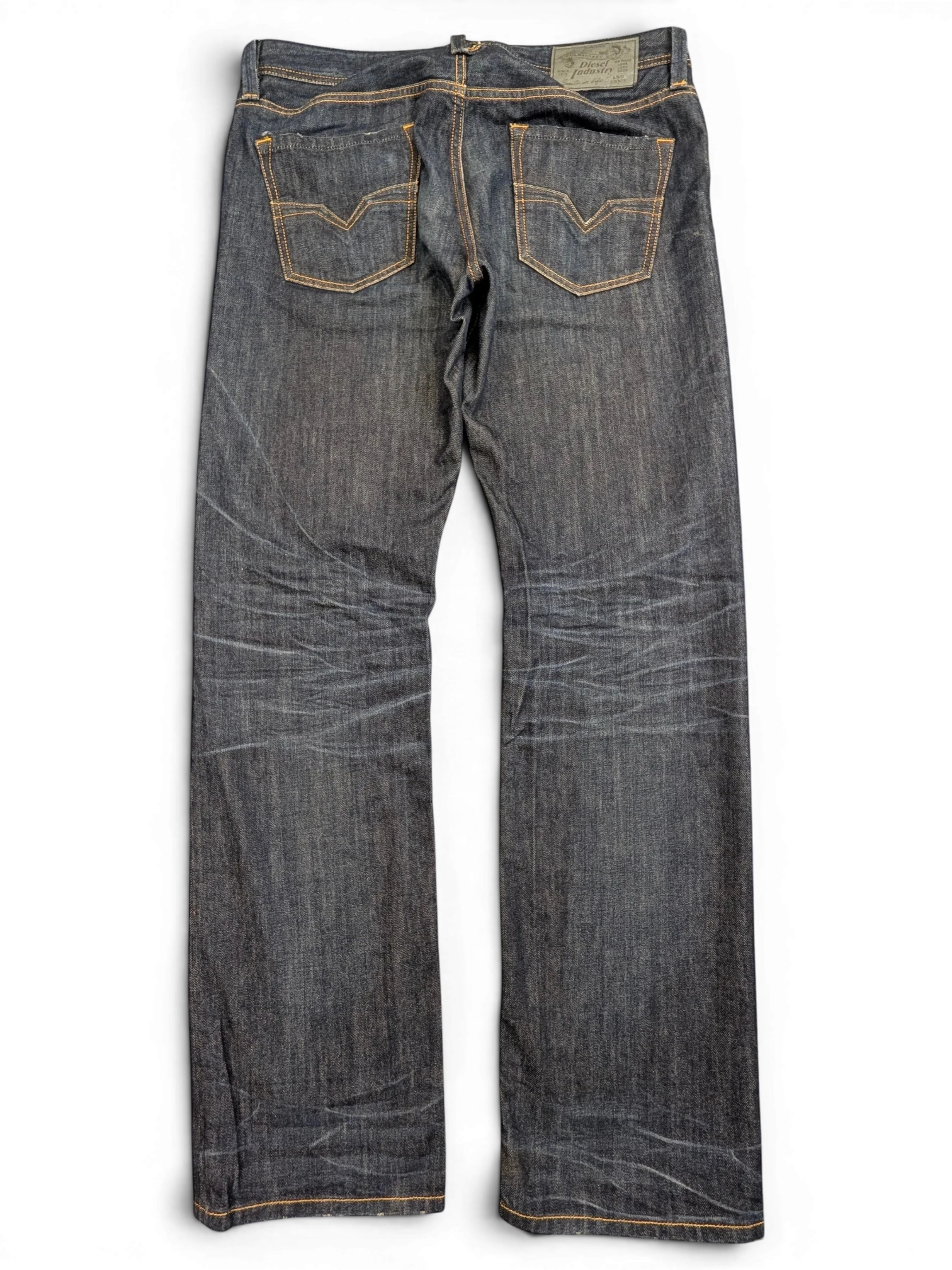 JAKE & IPI dark wash denim jeans with orange stitching, size W33 L32, featuring whiskering and fading.