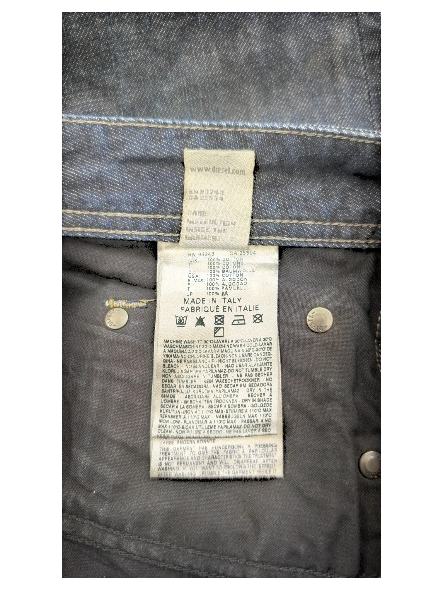 JAKE & IPI Diesel Larkee jeans label with care instructions and size W36 L34. Made in Italy.