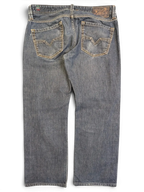 JAKE & IPI Diesel Larkee blue denim jeans with V stitching on back pockets, size W34 L30.
