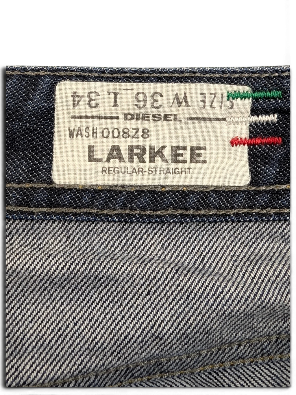 JAKE & IPI Diesel Larkee regular-straight jeans in dark wash denim, size W36 L34.