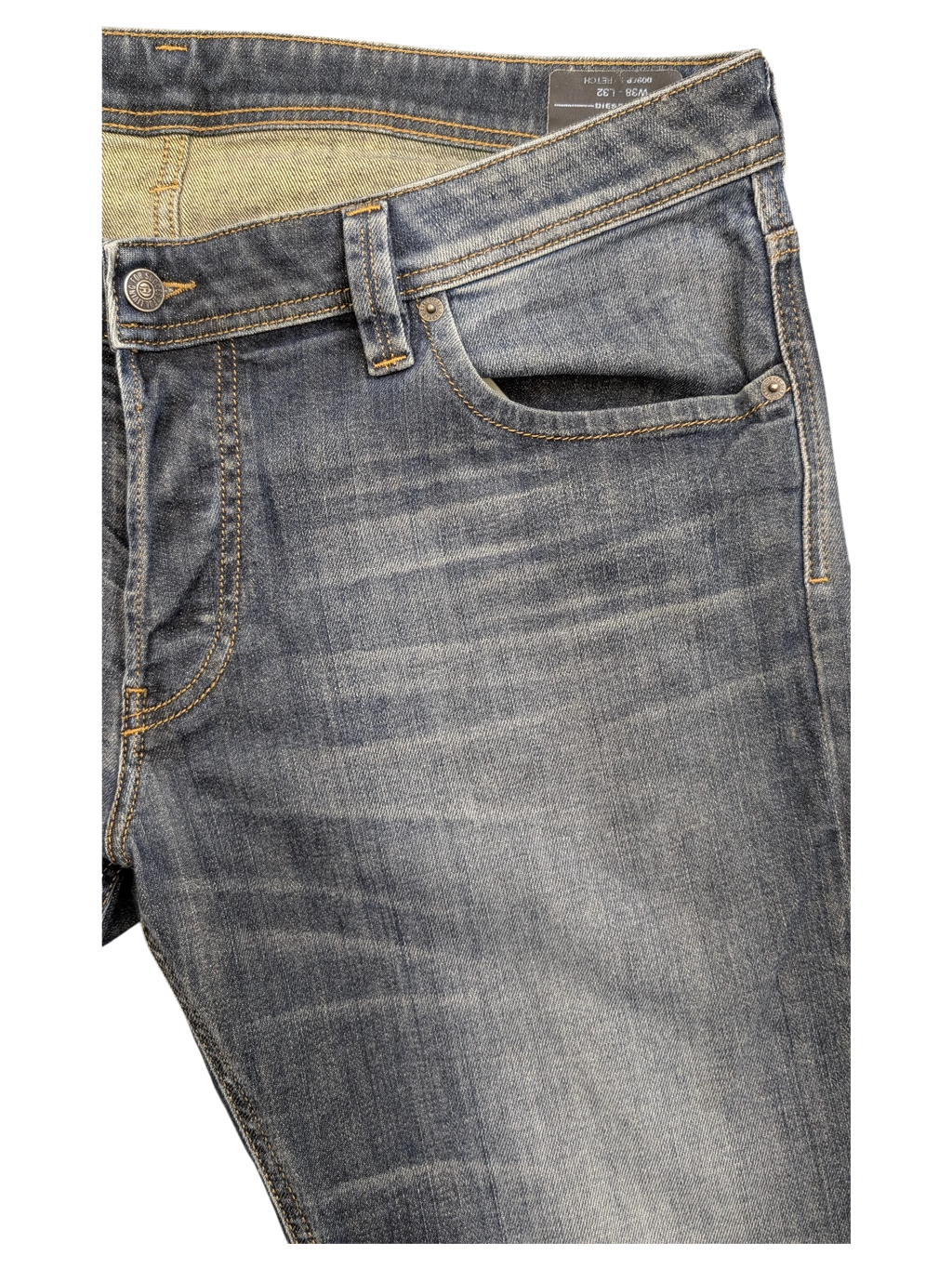 JAKE & IPI Diesel Larkee W38 L32 blue denim jeans with whiskering and contrast stitching.