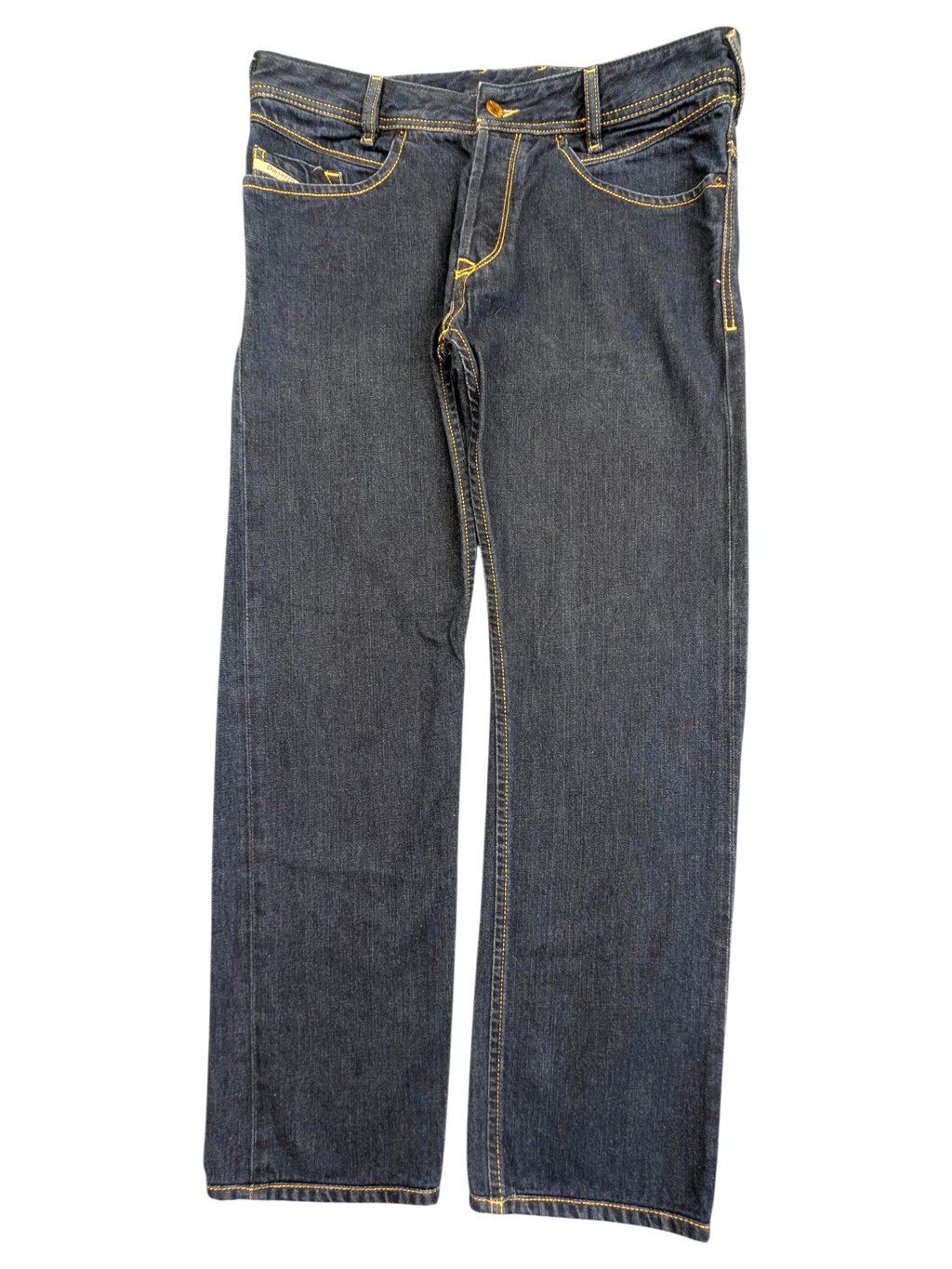 JAKE & IPI Diesel Poiak dark wash denim jeans, size W31 L34, with yellow stitching and classic five-pocket styling.