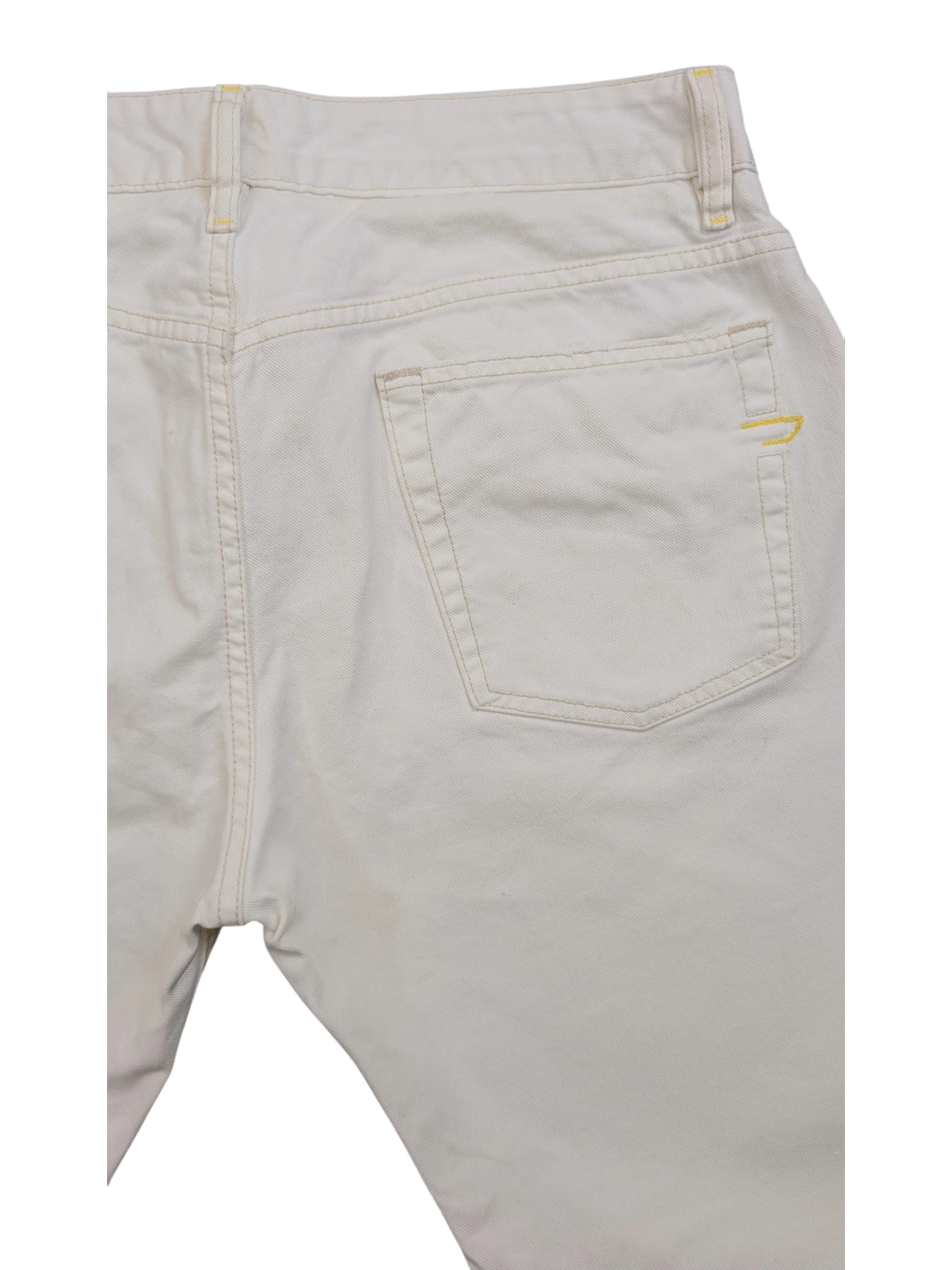 JAKE & IPI white Diesel Rabox jeans with yellow stitching and signature D logo on back pocket. W34 L32.