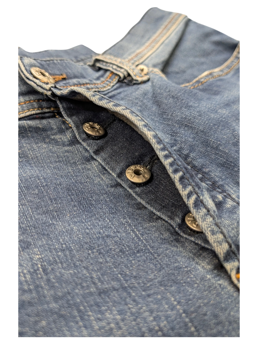 JAKE & IPI Diesel Tepphar jeans in blue denim with button fly and silver branded buttons.