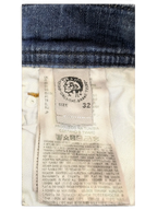 JAKE & IPI Diesel Tepphar -farkut, sininen denim, vyötärö 32, pituus 34. Hoito-ohjelappu näkyvissä.