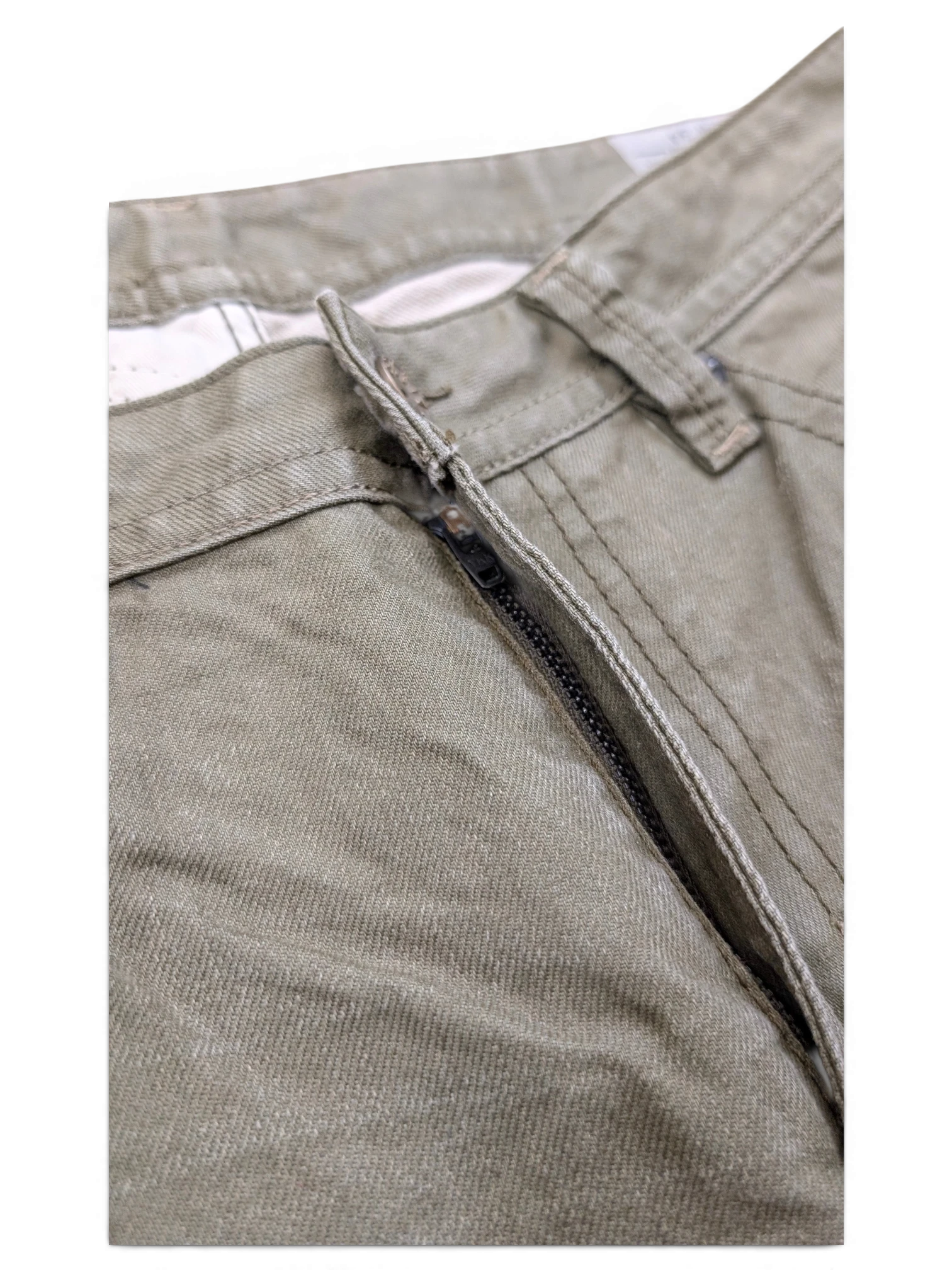 JAKE & IPI olive green Diesel Thavar jeans with zip fly and button closure. Cotton blend.