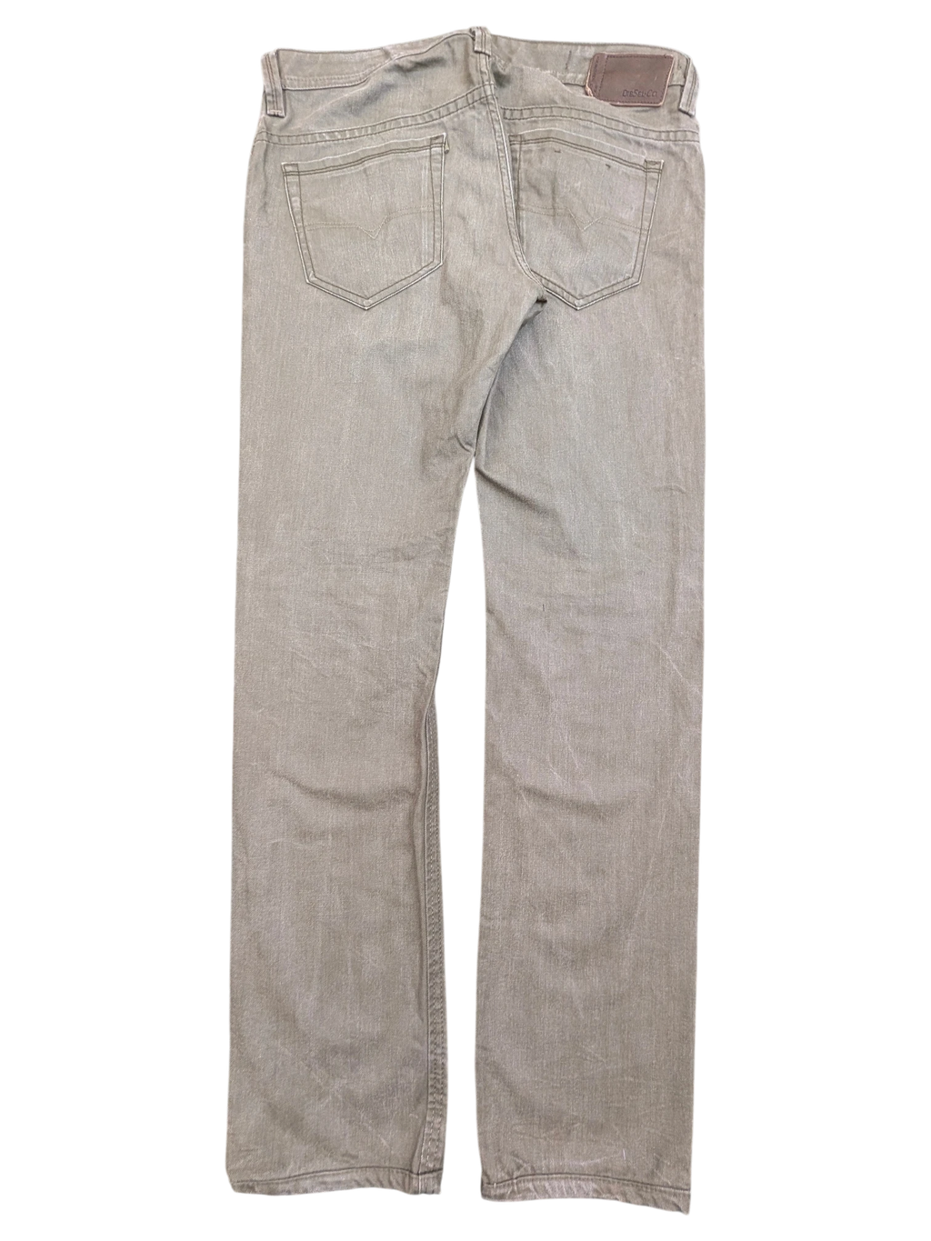 JAKE & IPI Diesel Thavar W34 L32 light brown denim jeans with classic five-pocket styling and a leather logo patch.
