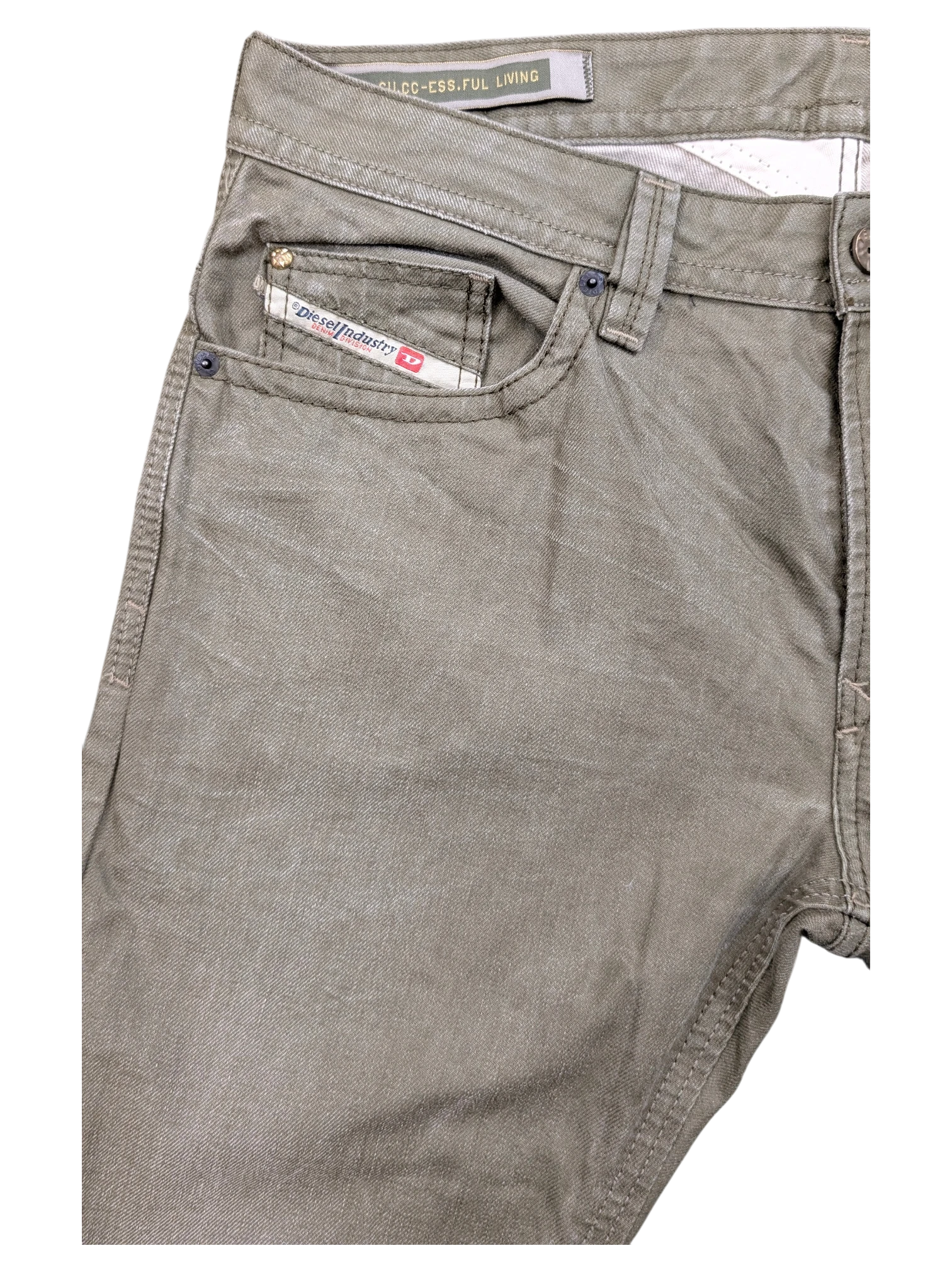 JAKE & IPI Diesel Thavar W34 L32 olive green denim jeans with a small coin pocket and Diesel Industry logo.