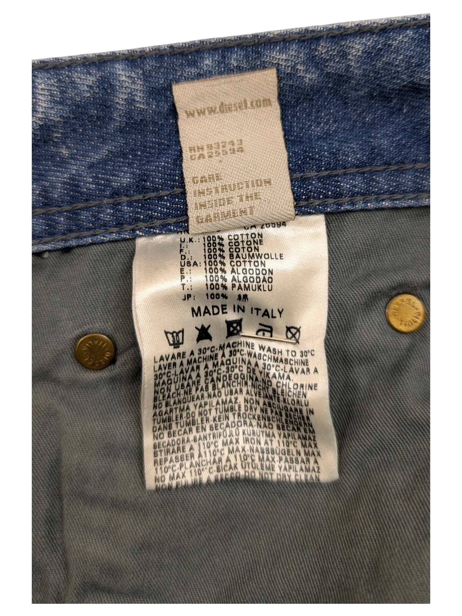 JAKE & IPI Diesel Viker jeans, blue denim, 100% cotton, made in Italy. Size W36 L34.
