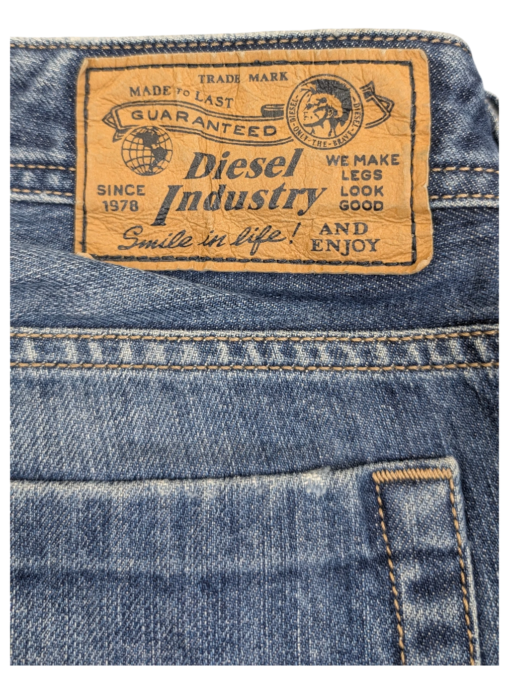 JAKE & IPI Diesel Zatiny bootcut jeans in blue denim with leather back patch. W34 L32.