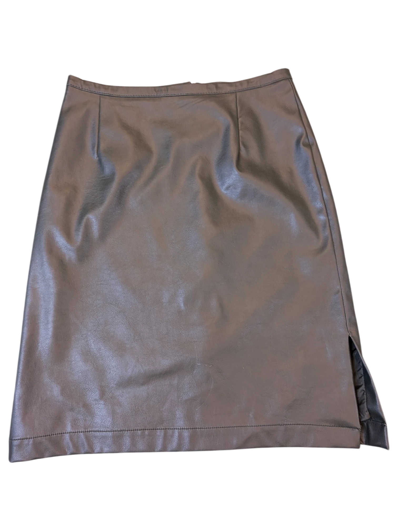 JAKE & IPI Staccato black faux leather midi skirt with a side slit and high-waisted design.