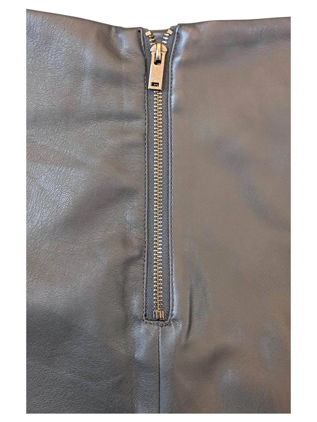 JAKE & IPI Gray & Willow faux leather pencil skirt featuring a visible metallic back zipper detail.