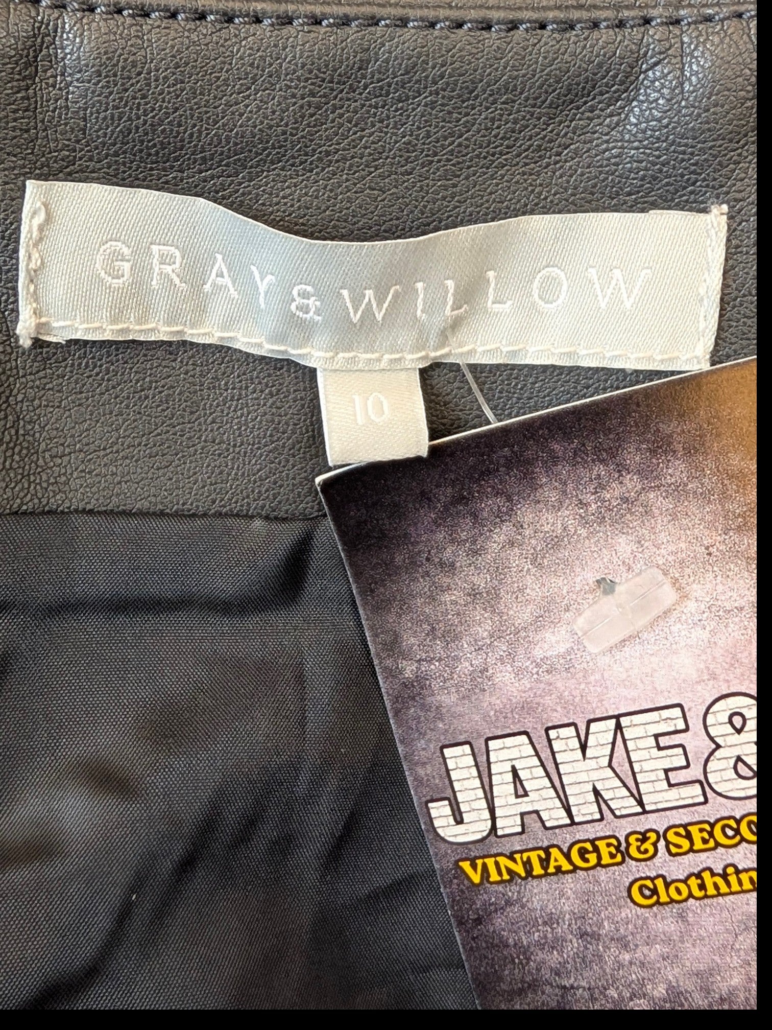 Gray & Willow faux leather pencil skirt in size 10 from JAKE & IPI, featuring a black textured finish.