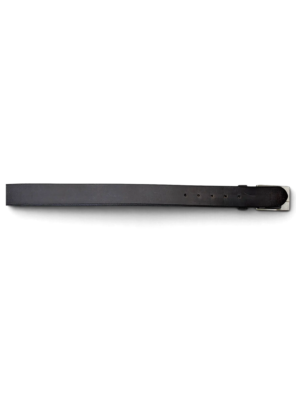 JAKE & IPI Tom Ramsey grey and black leather belt with a silver-tone metal buckle on a black background.