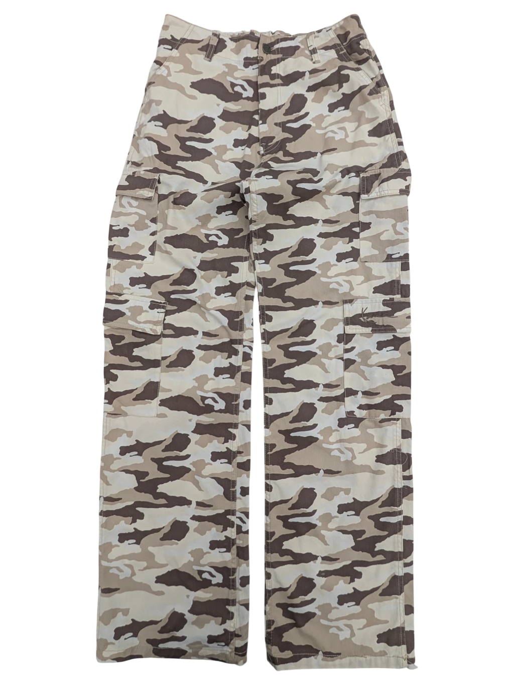 JAKE & IPI Karl Kani camo cargo pants in beige, brown, and white. Relaxed fit with multiple pockets.