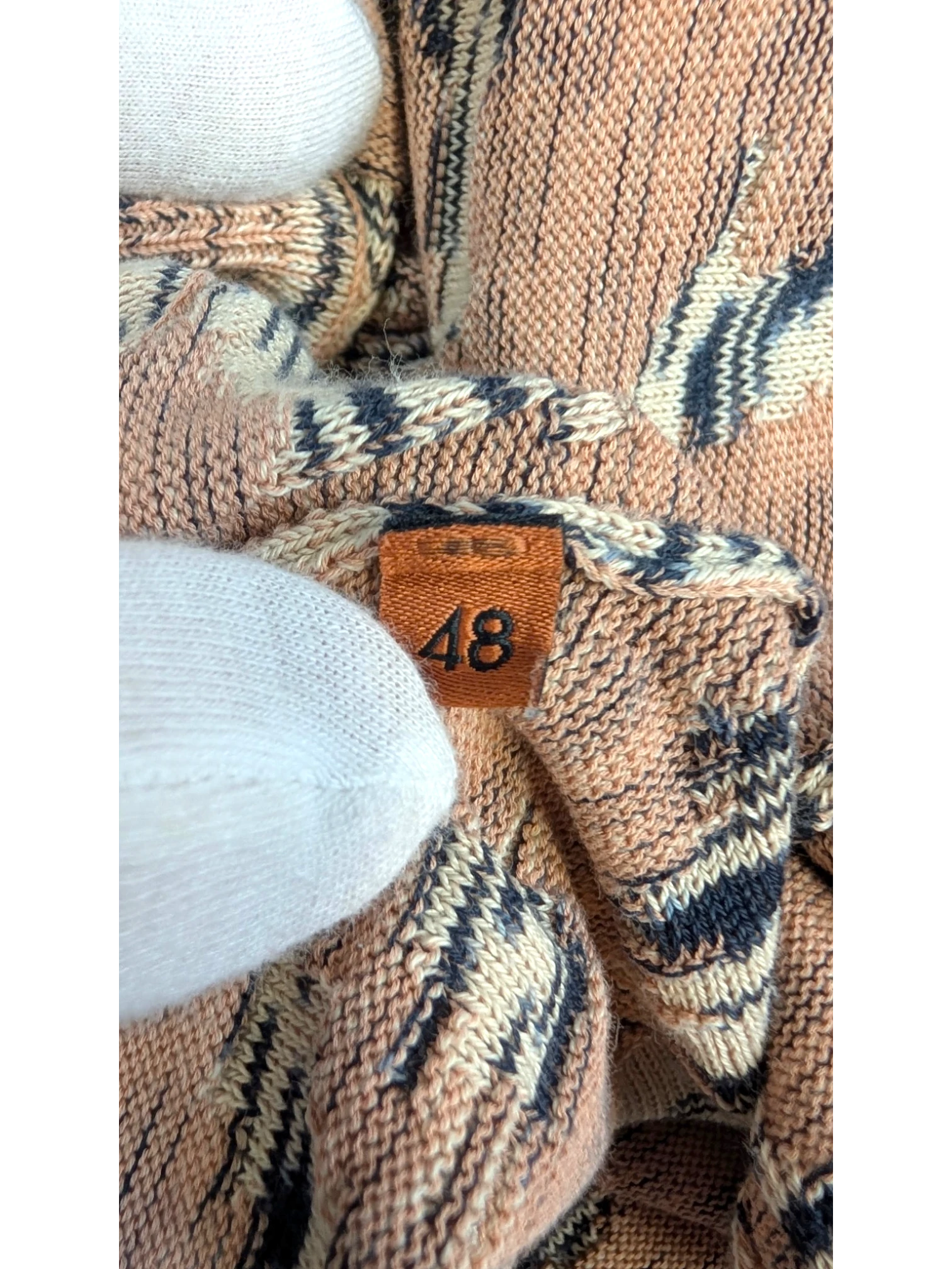 JAKE & IPI Missoni abstract jacquard knit sweater in rust, beige, cream, and charcoal. Size IT 48.