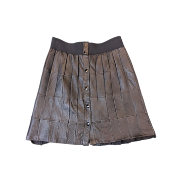 JAKE & IPI black faux leather paneled skirt with a button-front closure and elastic waistband.