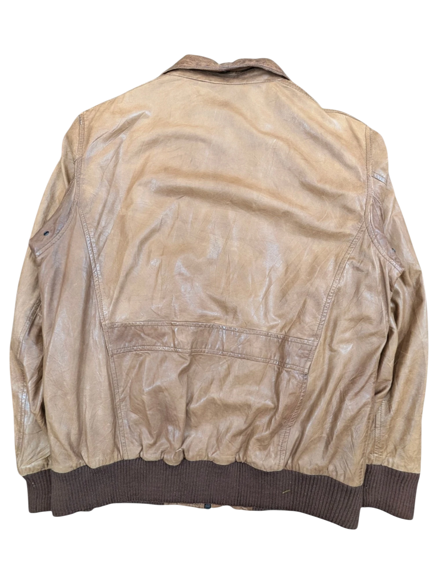 JAKE & IPI Q-21 distressed brown leather bomber jacket with ribbed cuffs and collar.