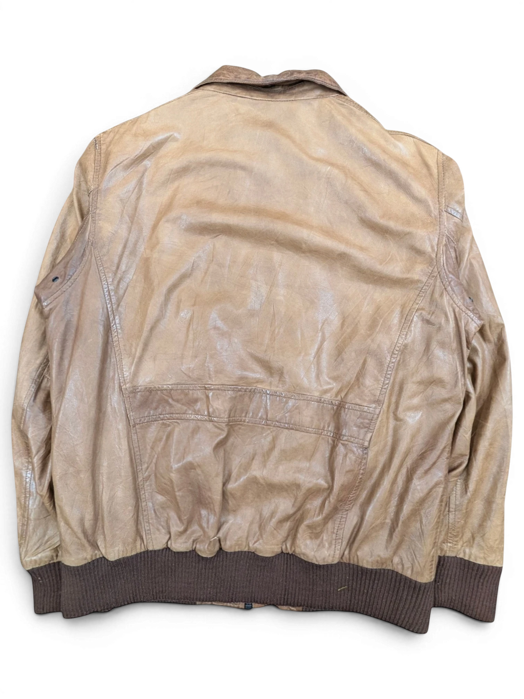 JAKE & IPI Q-21 distressed brown leather bomber jacket with ribbed cuffs and collar.