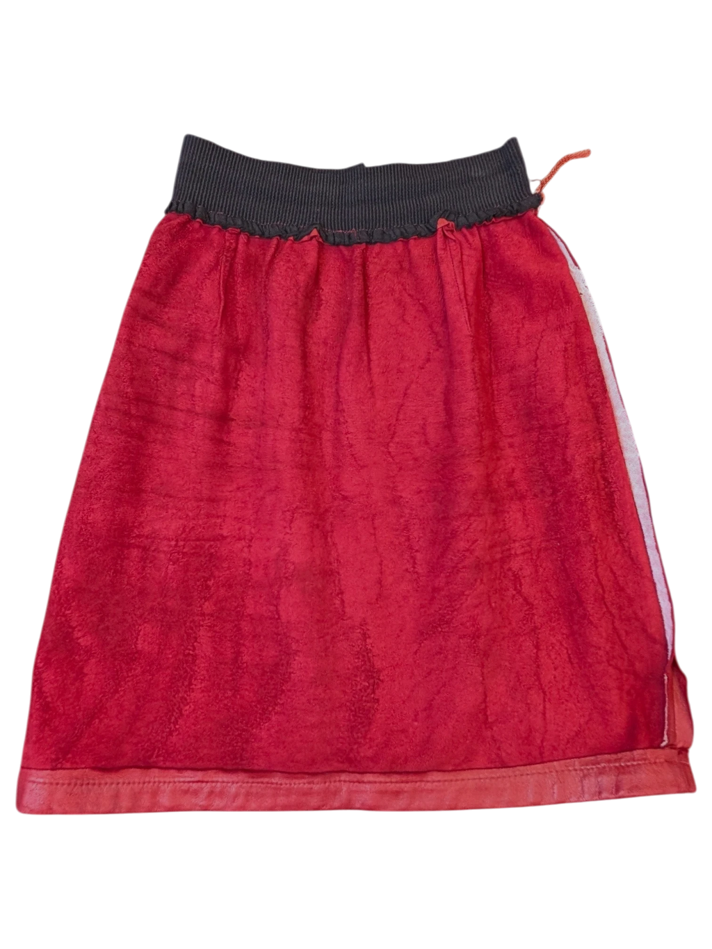 JAKE & IPI red faux leather skirt with a black ribbed elastic waistband and a smooth hemline.