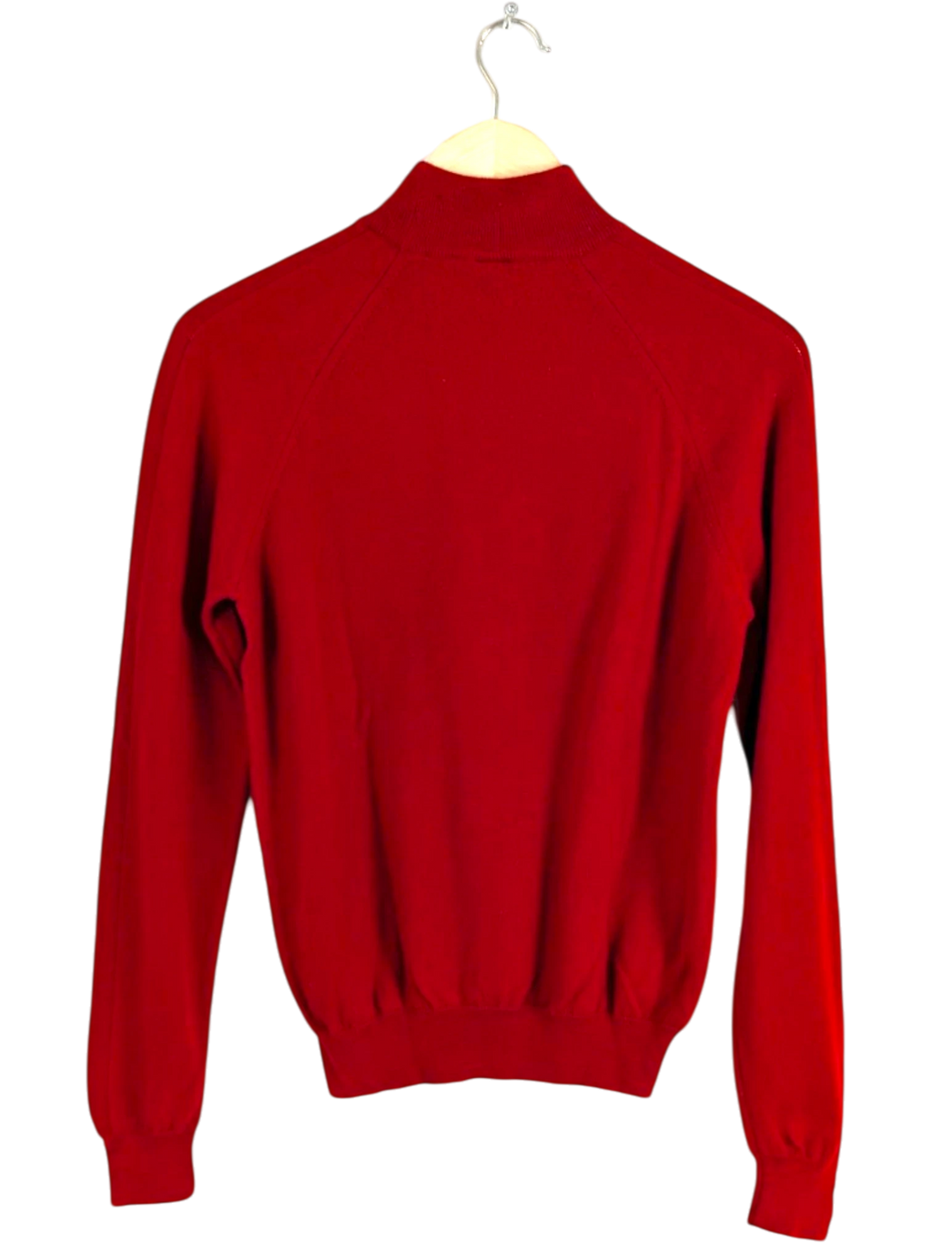 JAKE & IPI red wool turtleneck sweater with raglan sleeves and tonal Medusa logo detail. Vintage Y2K knit.