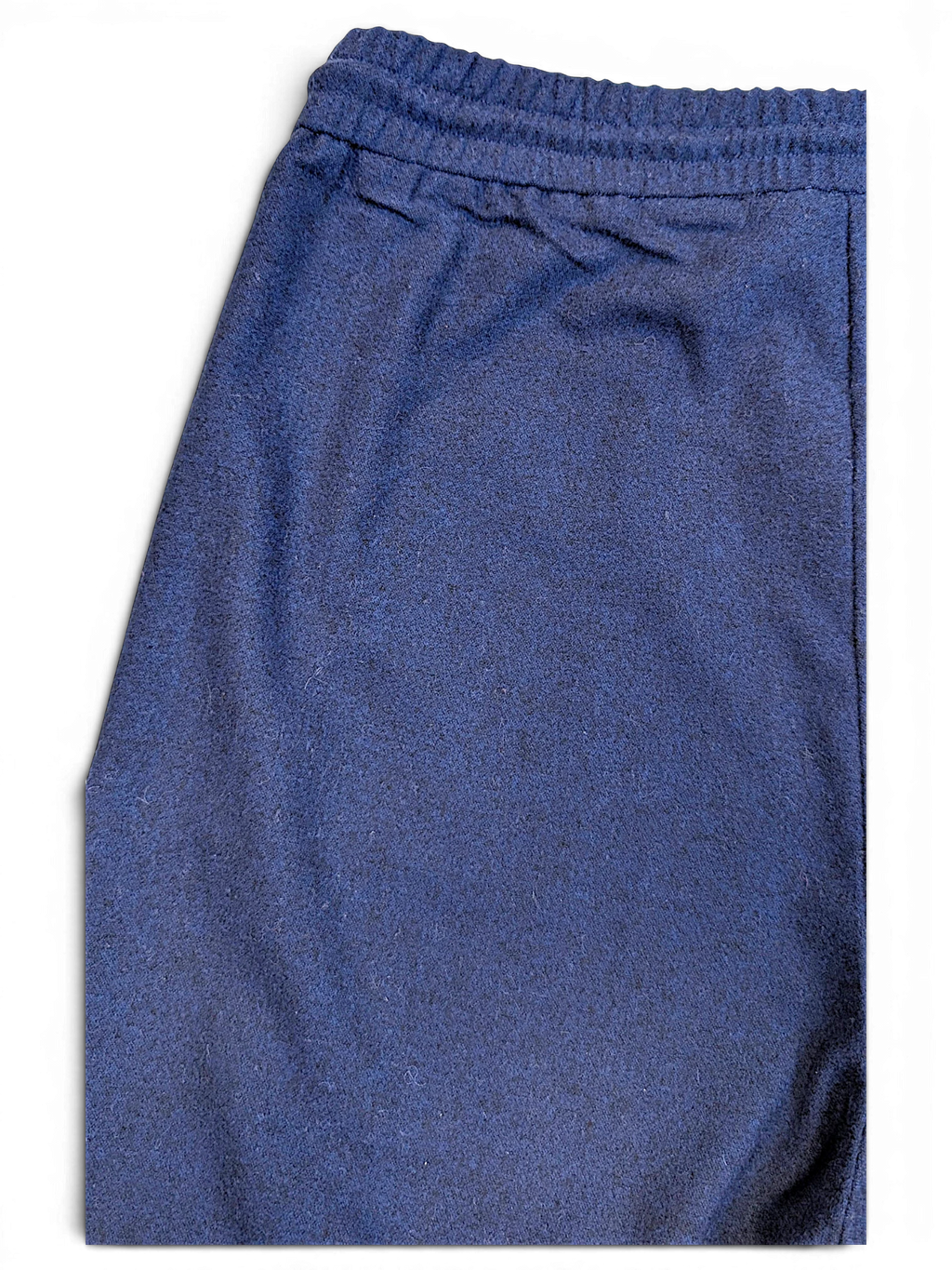 JAKE & IPI pre-owned BOSS navy blue velour track pants with an elasticated waistband and soft textured finish.