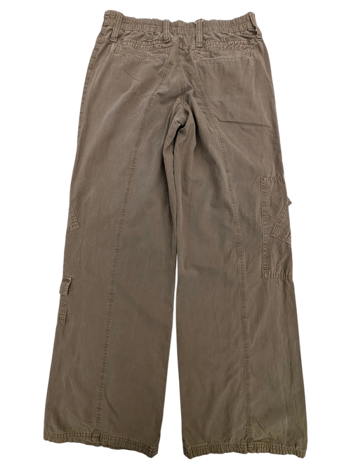 JAKE & IPI brown Y2K cargo pants with elastic waistband and multiple pockets. Cotton blend.