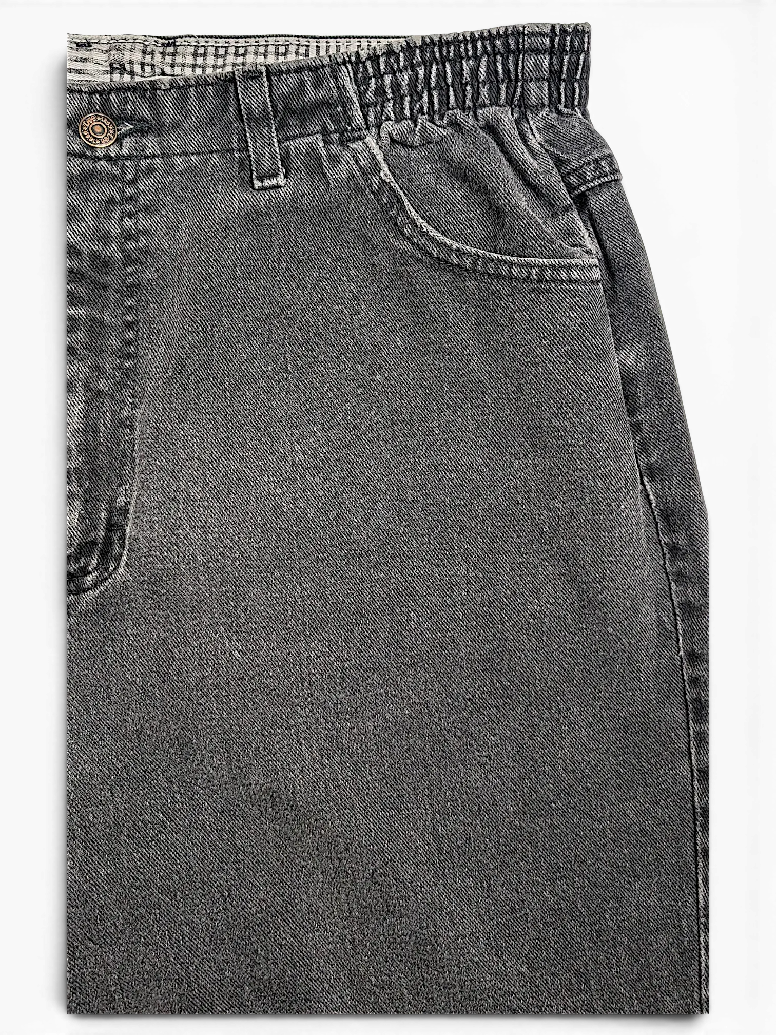 JAKE & IPI Lee stretch waist jeans in charcoal grey denim with a comfortable elasticated waistband and belt loops.