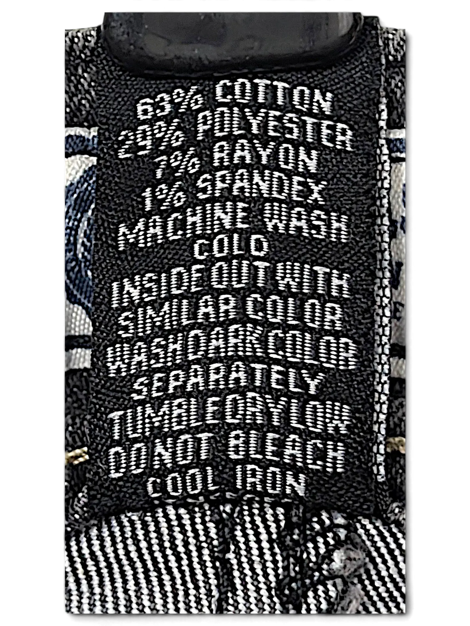JAKE & IPI SP Classic Y2K jeans care label showing cotton blend fabric composition and washing instructions